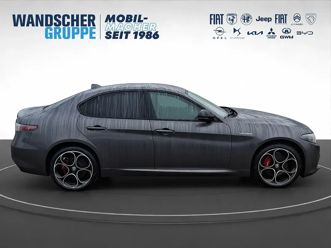 Alfa Romeo Giulia 2.0 16V Turbo Q4 Veloce - Thumbnail 6