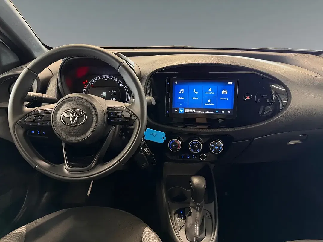 Toyota Aygo Business Edition - Thumbnail 10