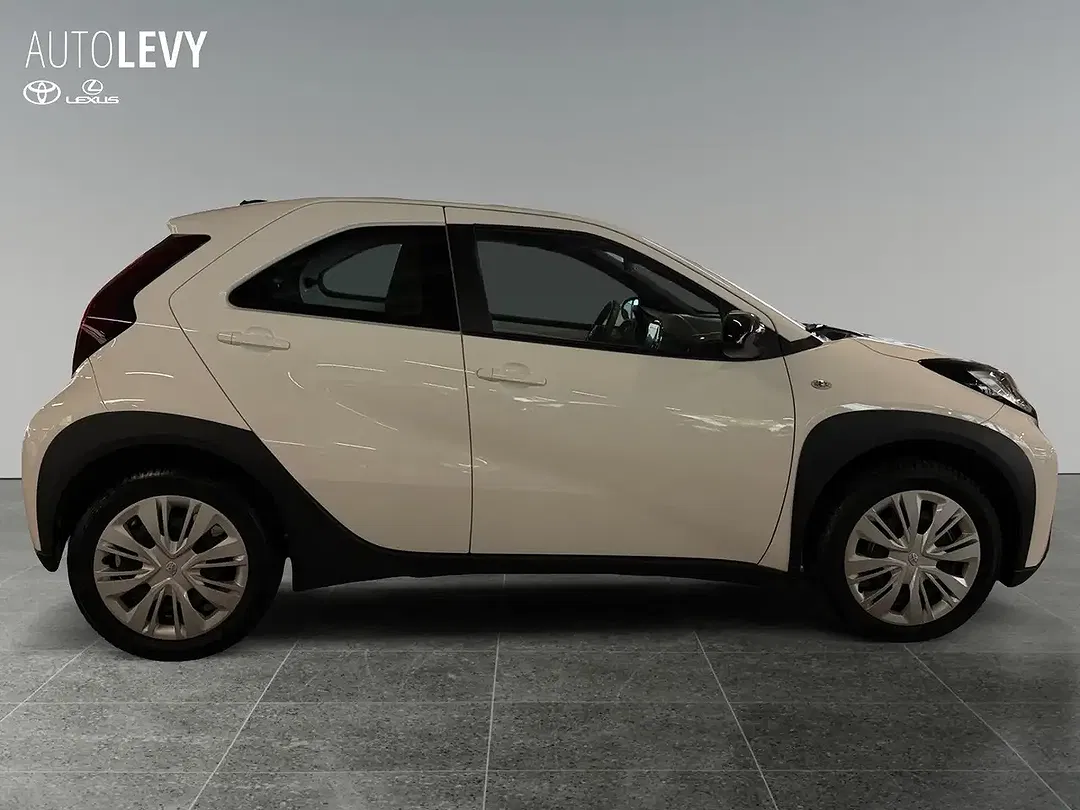 Toyota Aygo Business Edition - Thumbnail 6