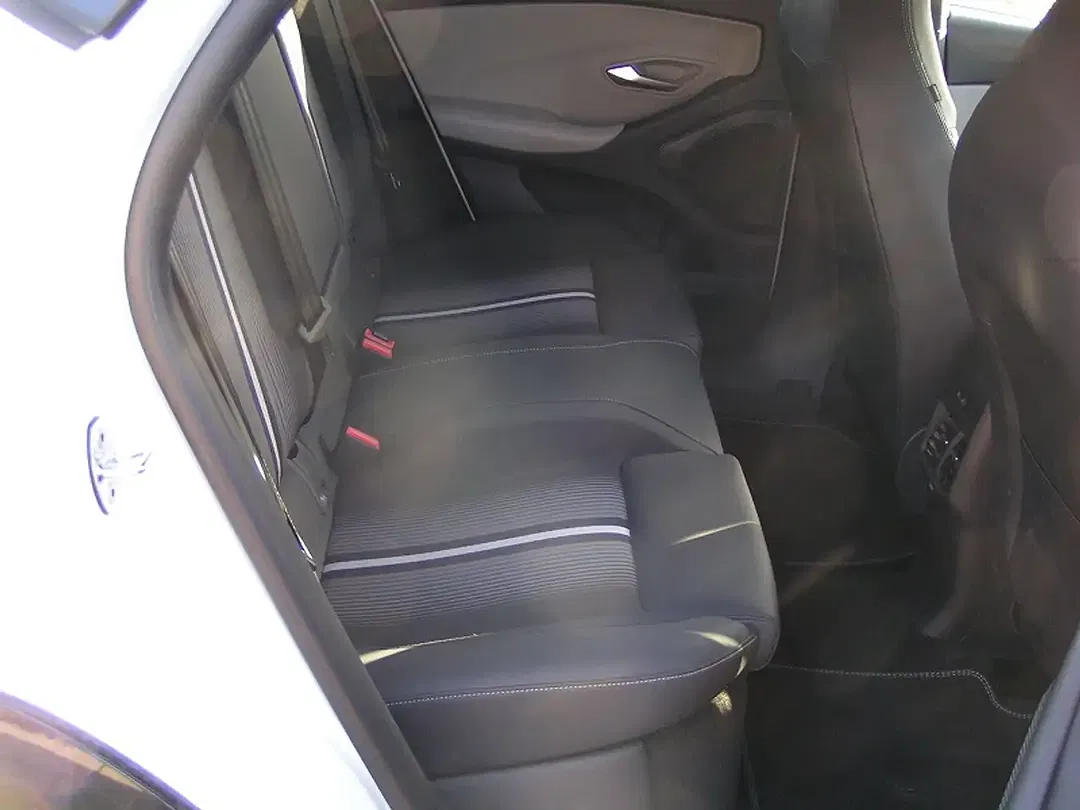 Ford Capri Extended Range Premium - Thumbnail 8