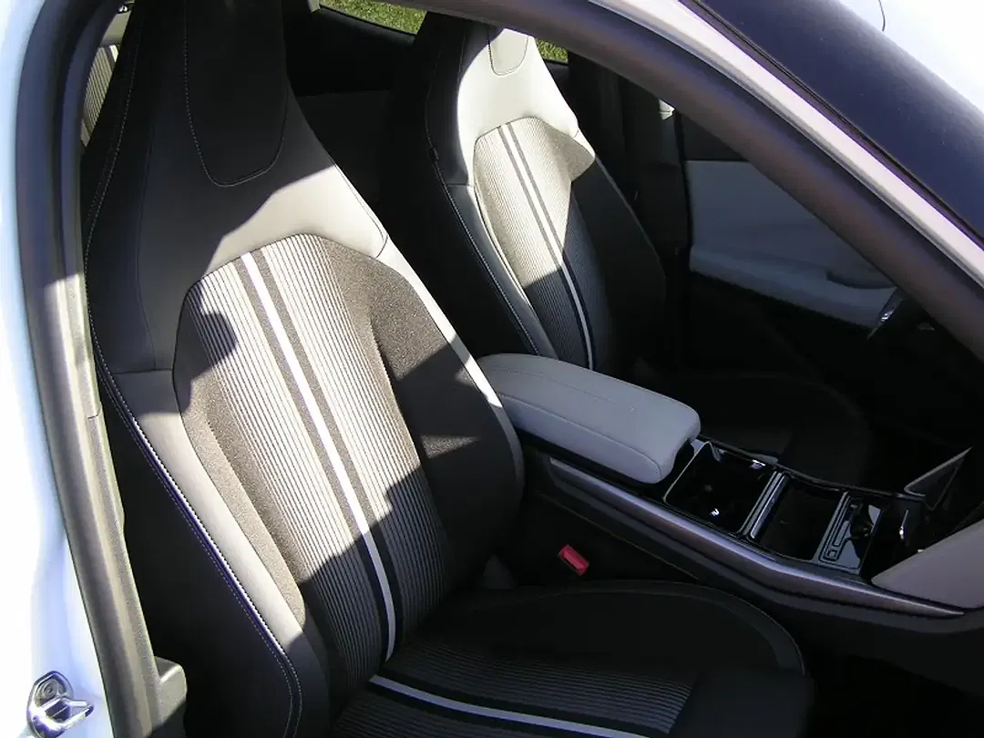 Ford Capri Extended Range Premium - Thumbnail 9