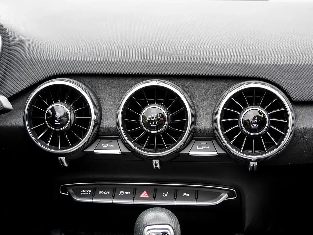 Audi TTS Matrix LED Roadster - Thumbnail 7