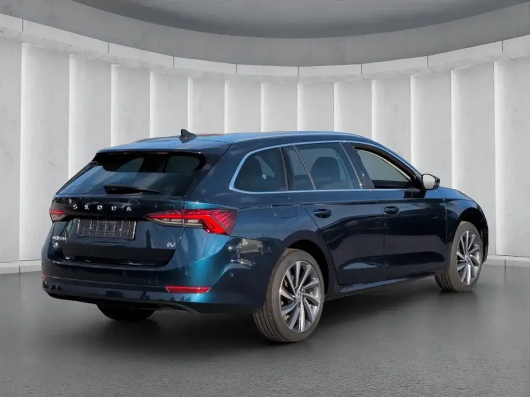 Skoda Octavia iV Combi Style - Thumbnail 3