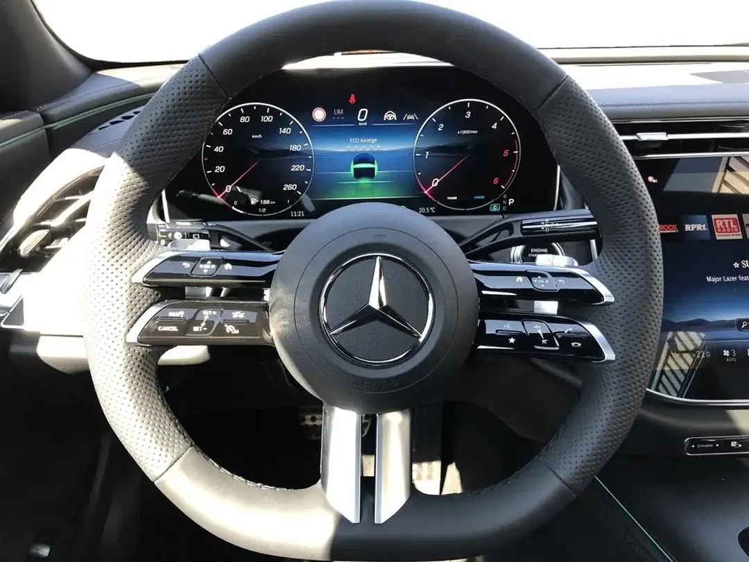 Mercedes-Benz E 450 4MATIC AMG MBUX Burmester Night - Thumbnail 10