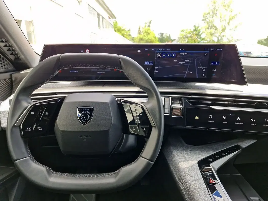 Peugeot 3008 136 e-DSC6 Hybrid Allure - Thumbnail 9