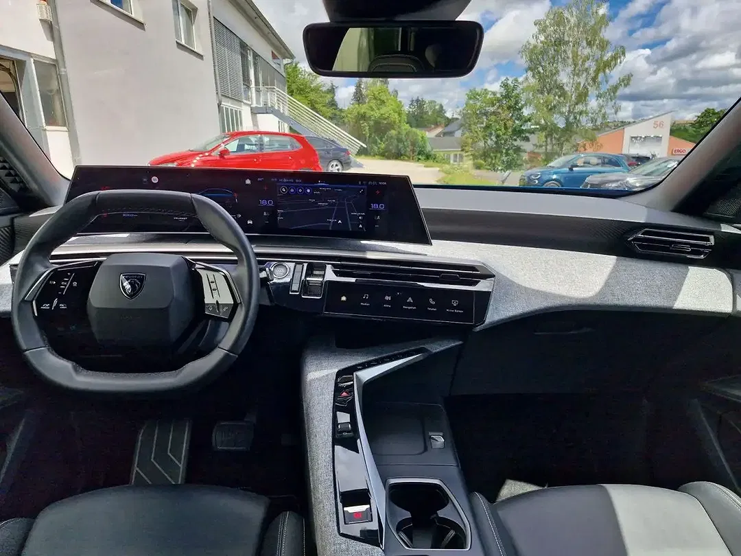 Peugeot 3008 136 e-DSC6 Hybrid Allure - Thumbnail 7