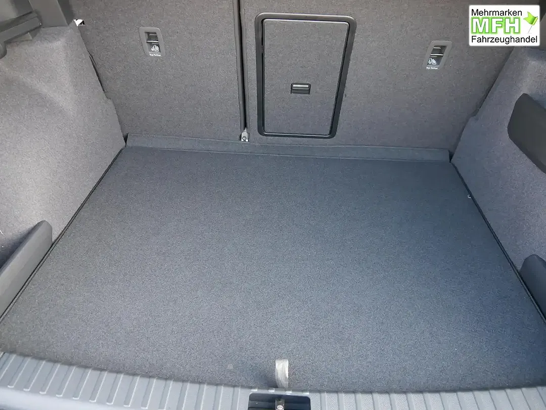 Skoda Karoq 2.0 TDI DSG 4x4 Sportline - Thumbnail 7