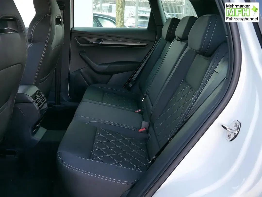Skoda Karoq 2.0 TDI DSG 4x4 Sportline - Thumbnail 9