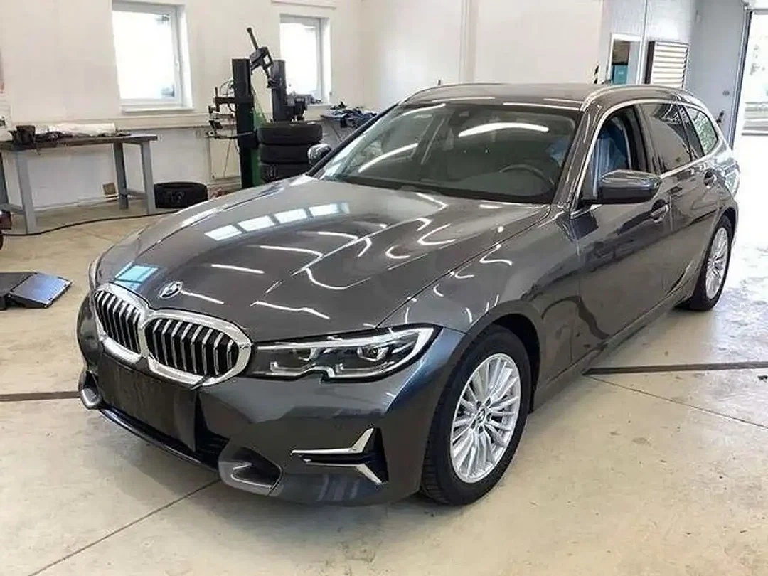 BMW 320 Touring Luxury Line - Afbeelding 1