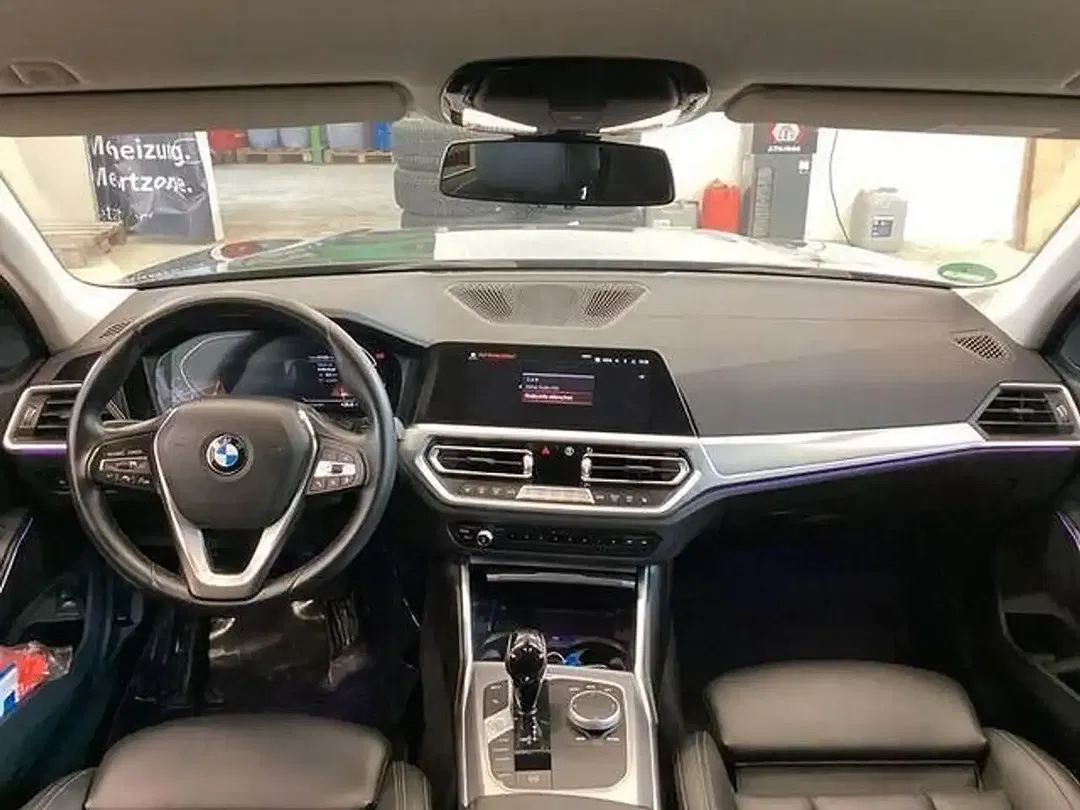 BMW 320 Touring Luxury Line - Thumbnail 7