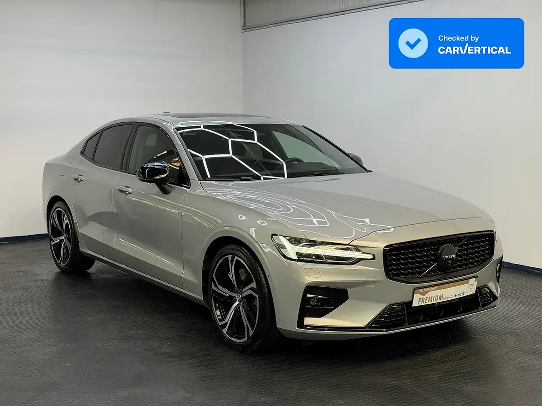 Volvo S60 AWD Ultimate Dark - foto 1