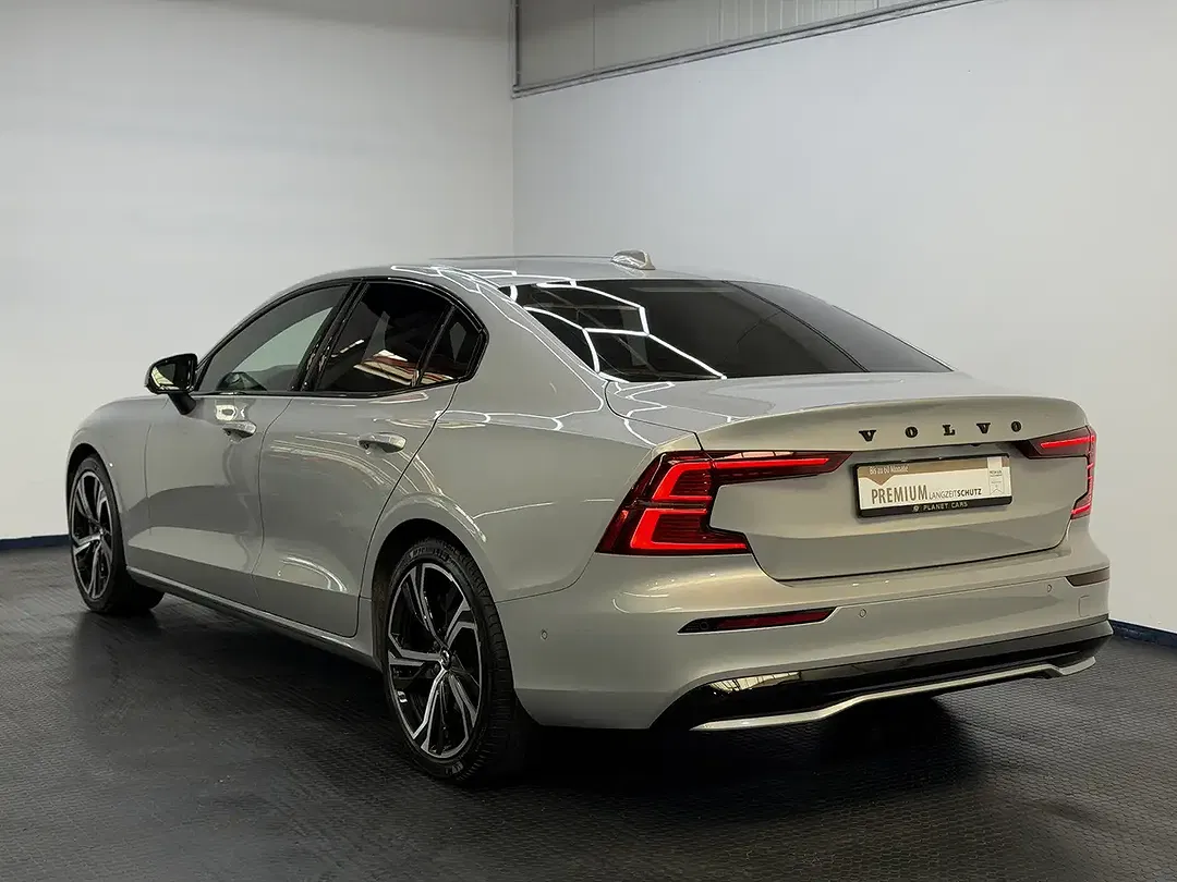 Volvo S60 AWD Ultimate Dark - foto 2