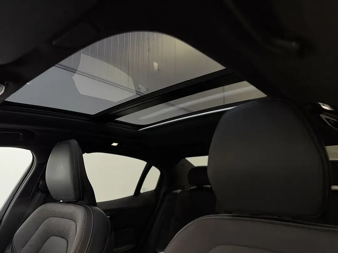 Volvo S60 AWD Ultimate Dark - Thumbnail 30