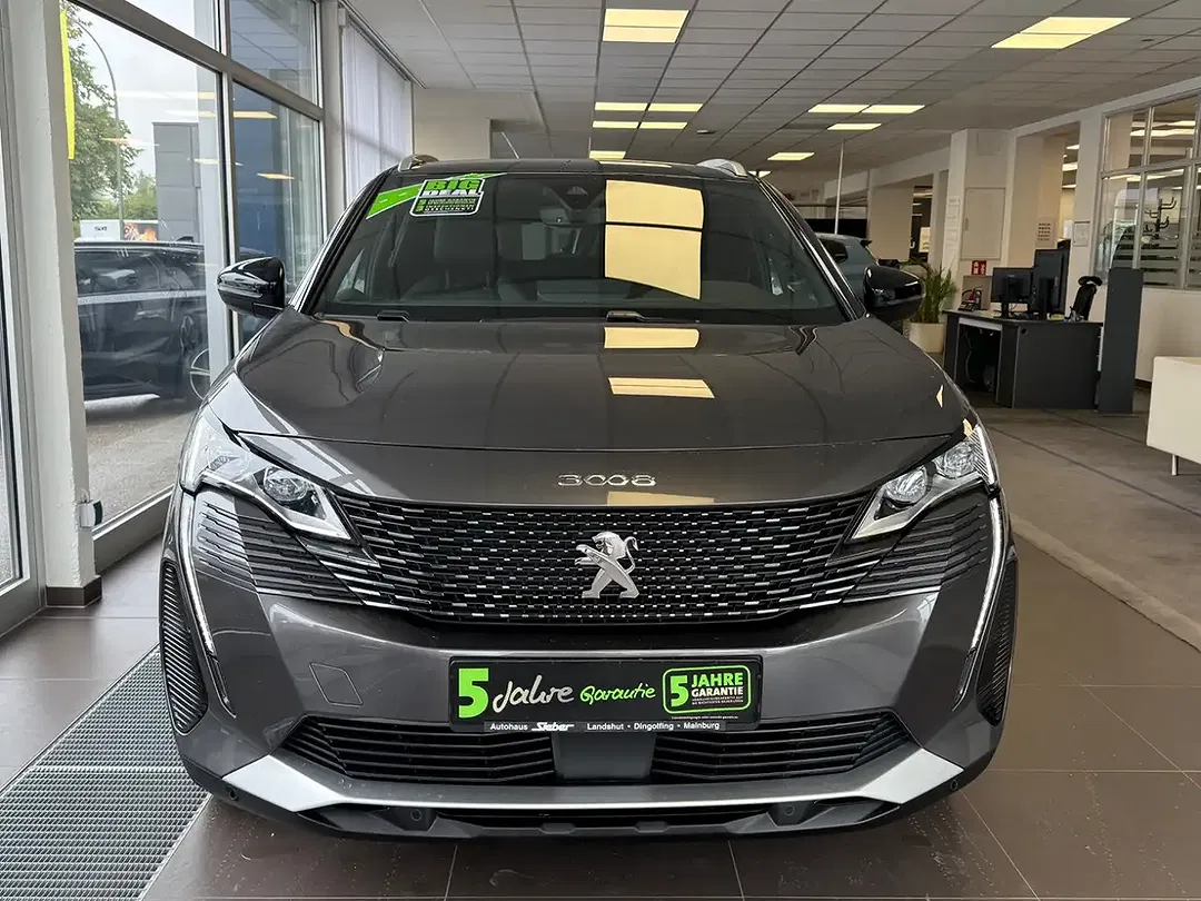 Peugeot 3008 130 PureTech GT - Thumbnail 2