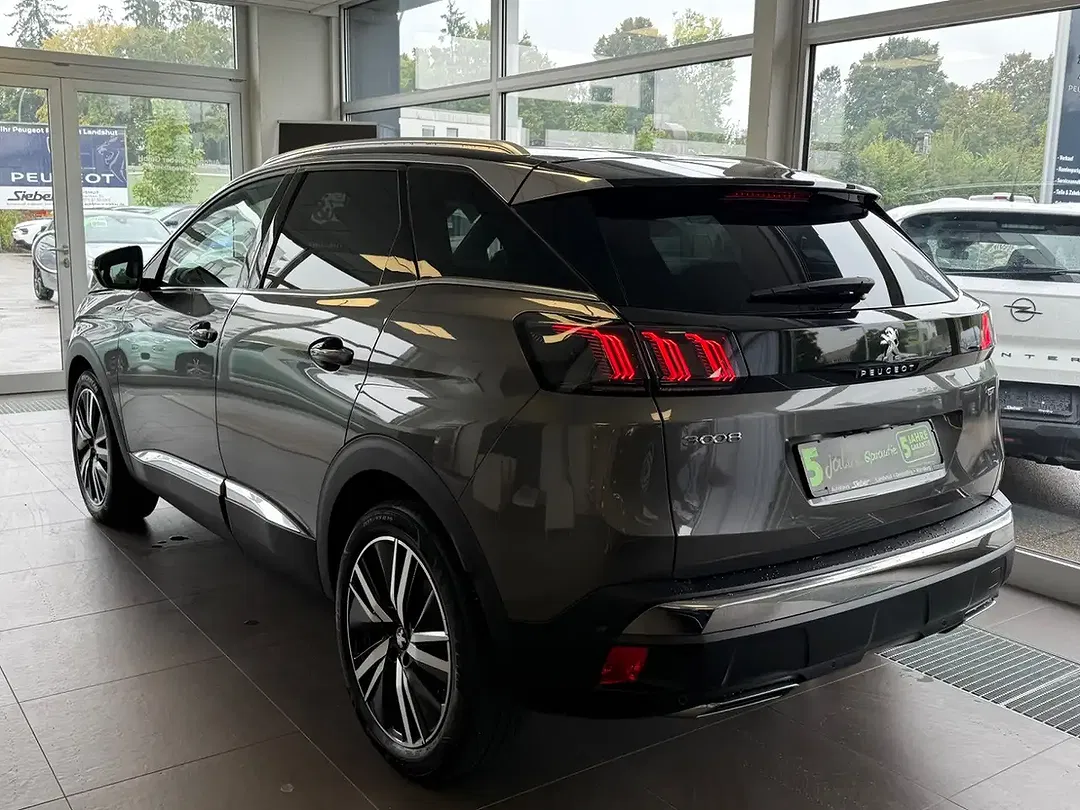 Peugeot 3008 130 PureTech GT - Thumbnail 6
