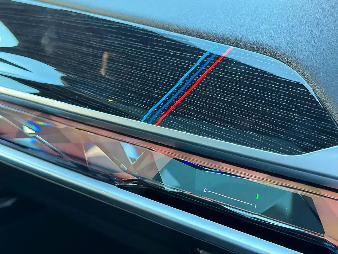 BMW 740 xDrive M Sport Pro - Thumbnail 44