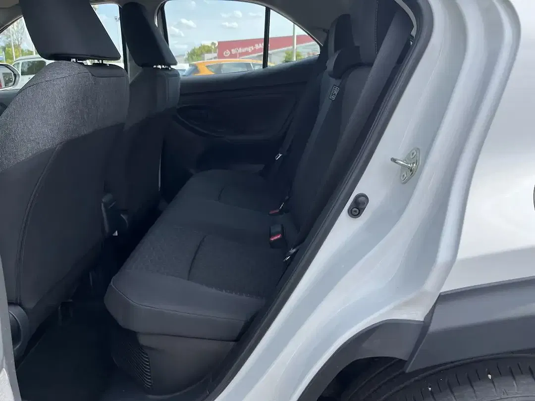 Toyota Yaris Cross 1.5 VVT-i Hybrid Comfort - Thumbnail 13