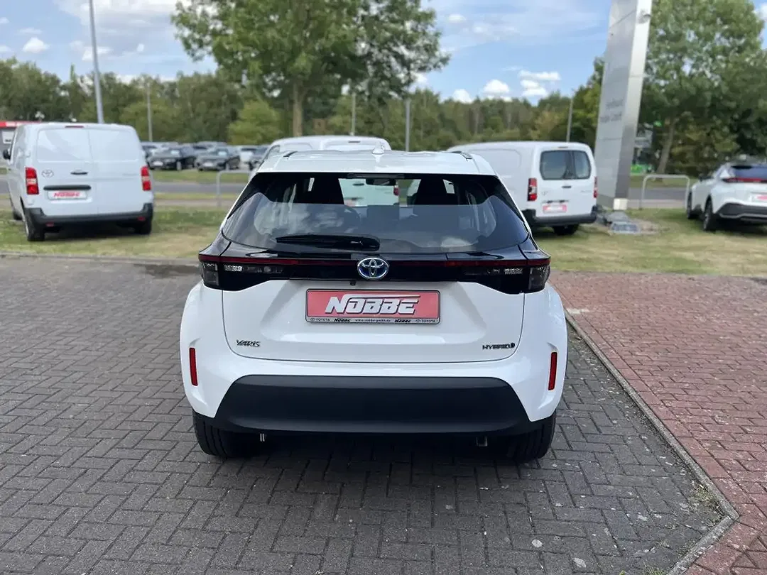 Toyota Yaris Cross 1.5 VVT-i Hybrid Comfort - Thumbnail 4