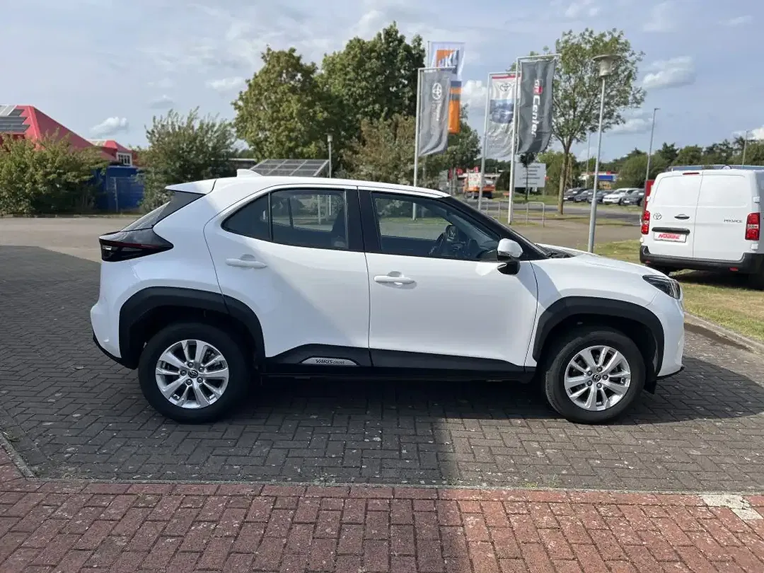 Toyota Yaris Cross 1.5 VVT-i Hybrid Comfort - Thumbnail 6