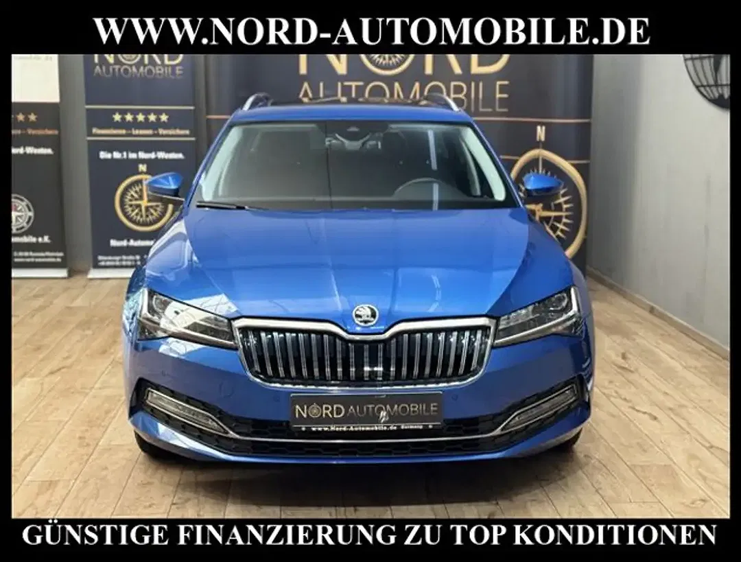 Skoda Superb DSG 4x4 Combi Style - Thumbnail 2