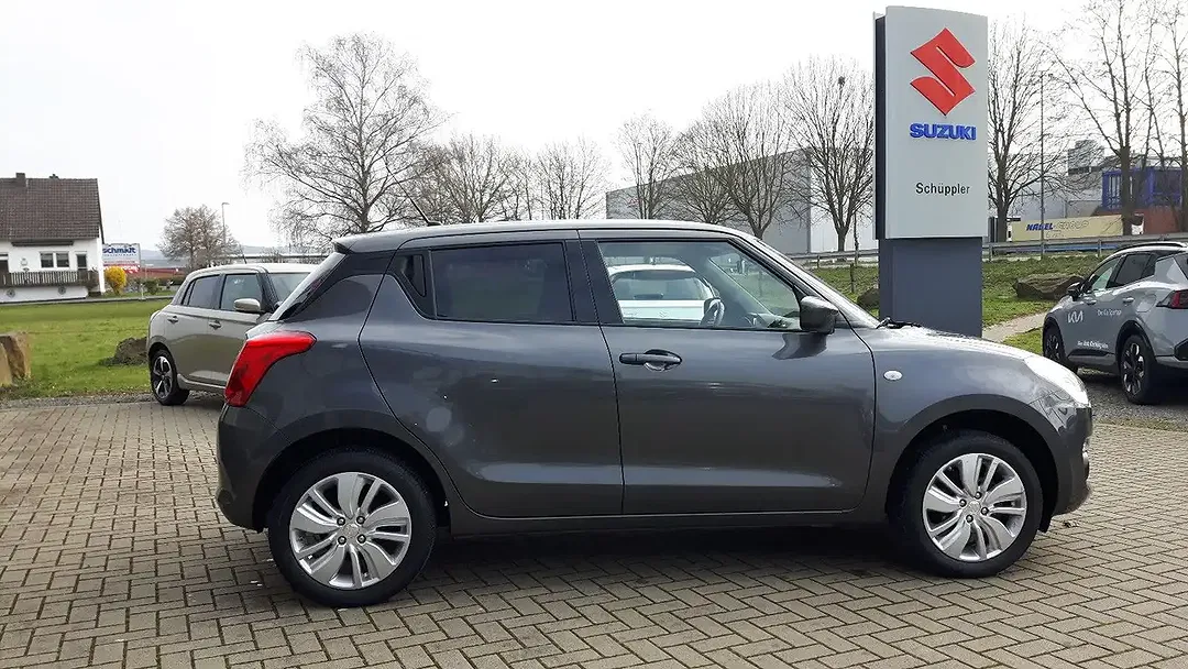 Suzuki Swift Hybrid 1.2 AllGrip Comfort - Thumbnail 3
