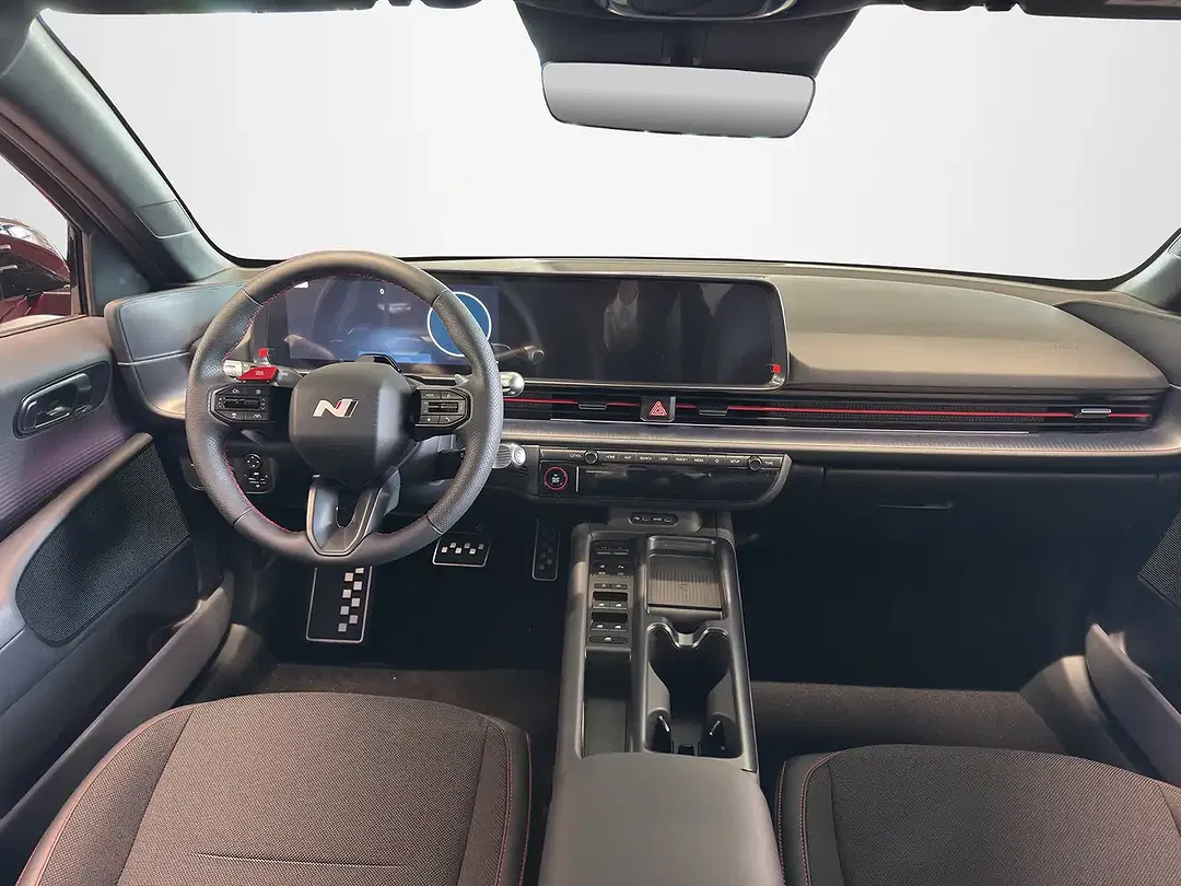 Hyundai IONIQ 6 N Line - Thumbnail 11