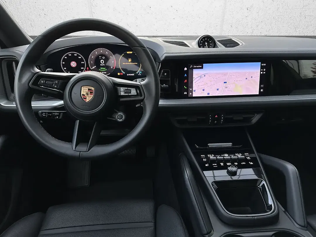 Porsche Cayenne E-Hybrid Coupe - Thumbnail 9