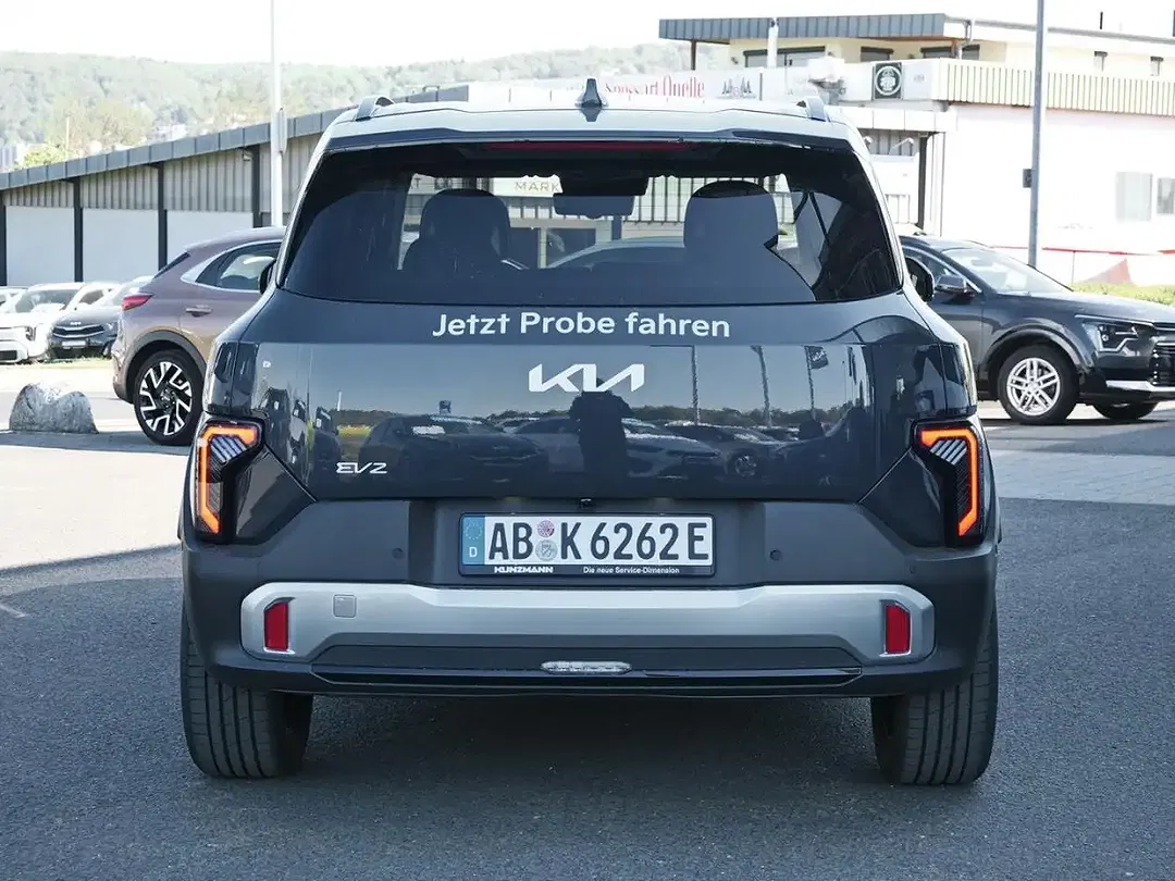 Kia EV2 Earth - Thumbnail 4