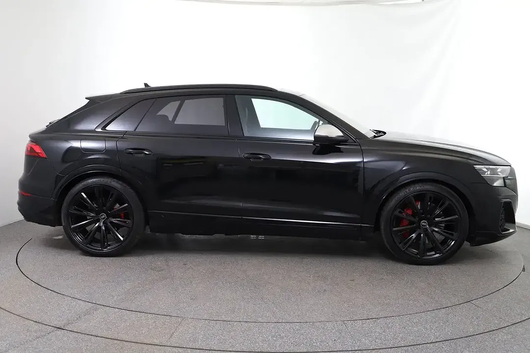 Audi SQ8 TFSI quattro - Thumbnail 6