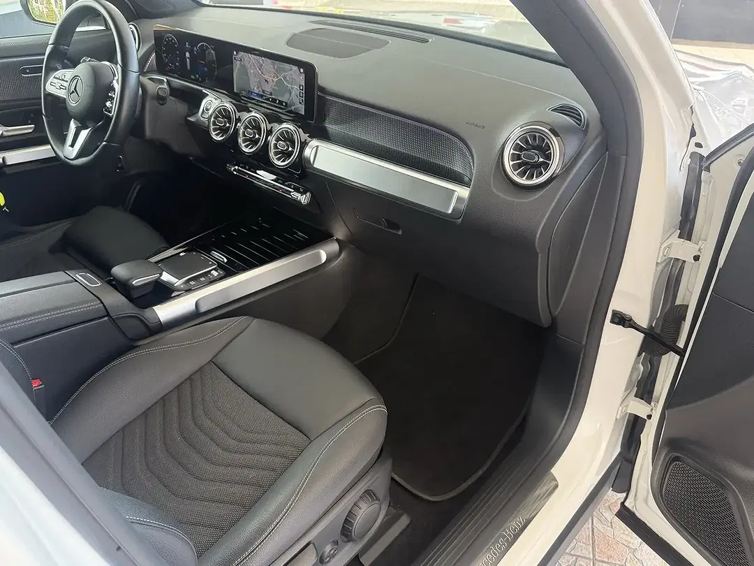 Mercedes-Benz EQB 300 4MATIC Progressive - Thumbnail 10
