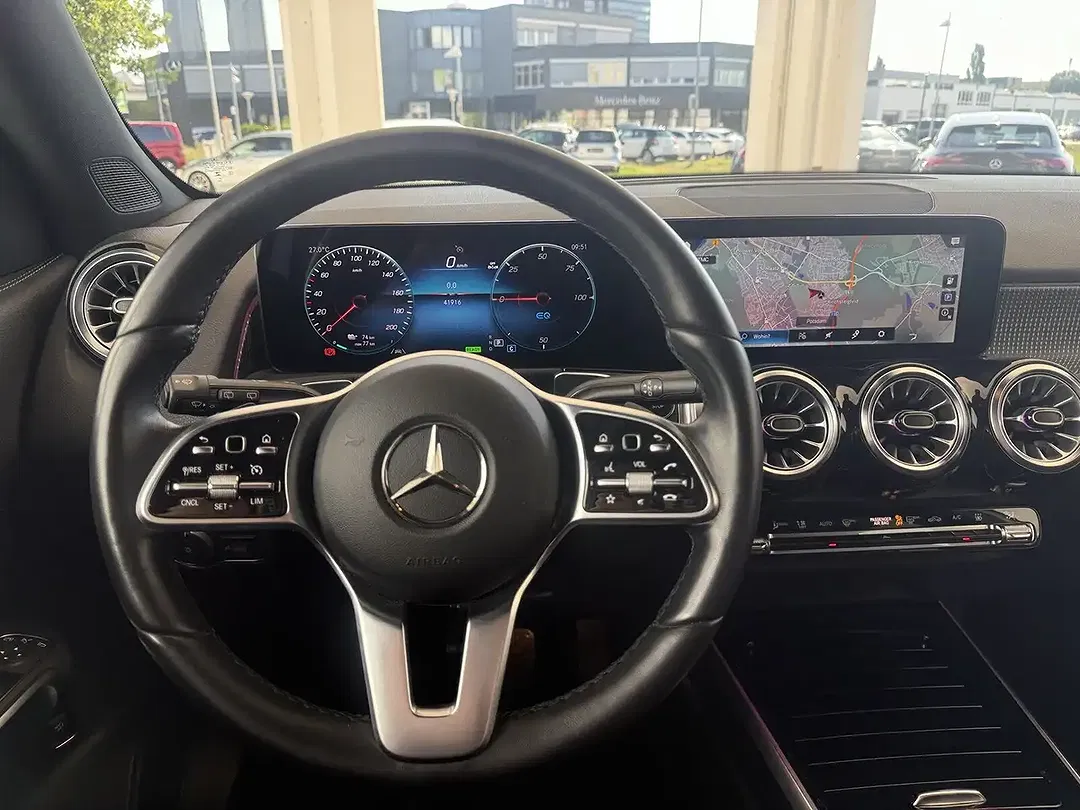 Mercedes-Benz EQB 300 4MATIC Progressive - Thumbnail 13