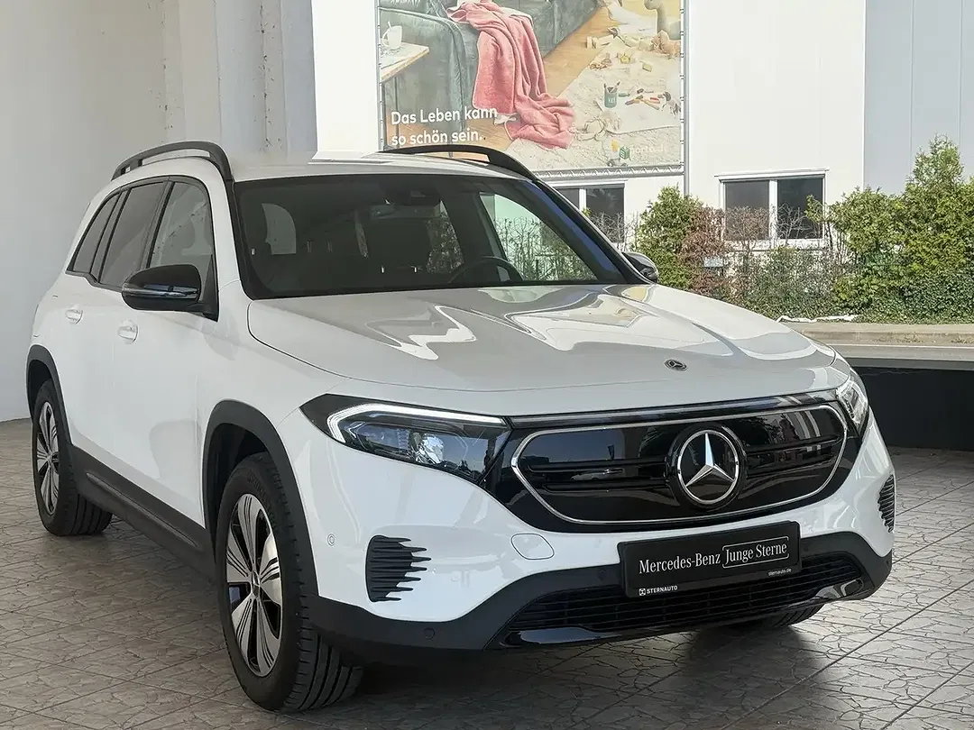 Mercedes-Benz EQB 300 4MATIC Progressive - Thumbnail 2