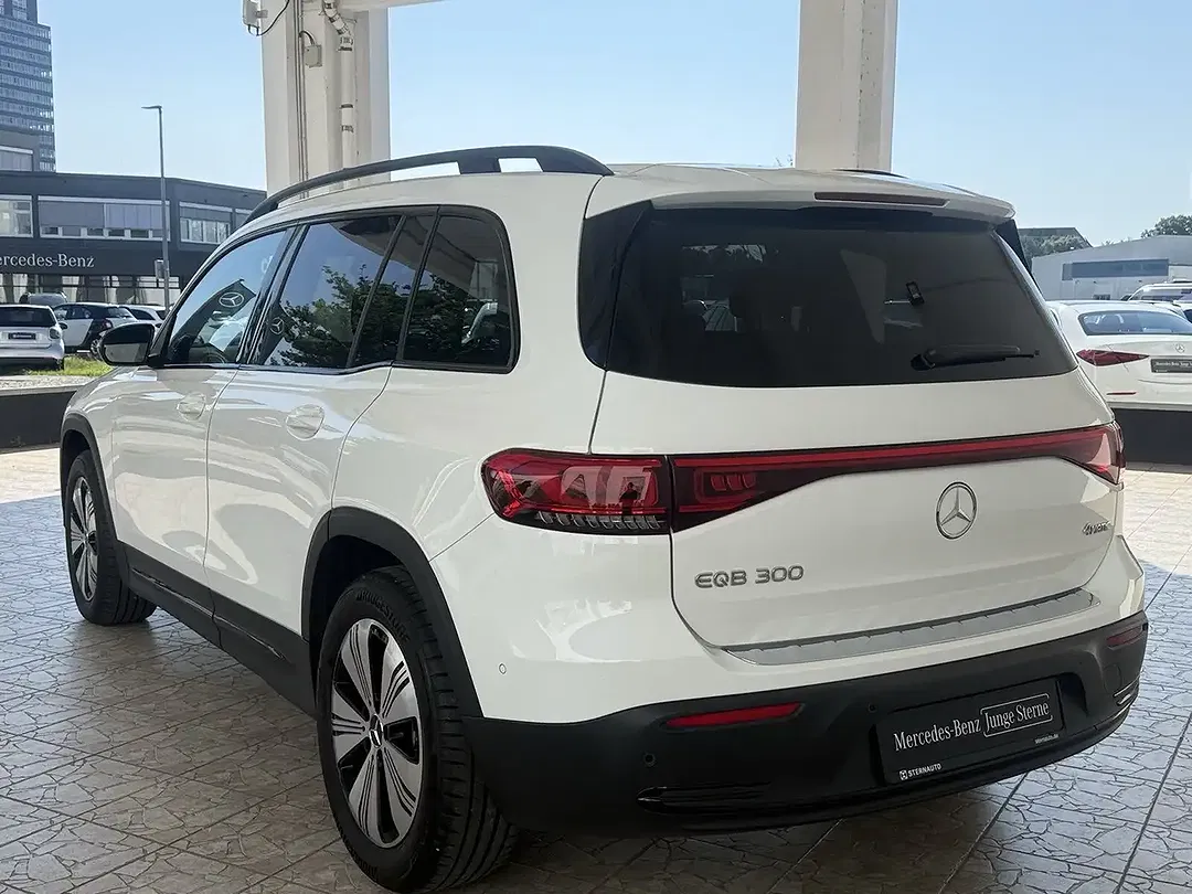 Mercedes-Benz EQB 300 4MATIC Progressive - Thumbnail 6