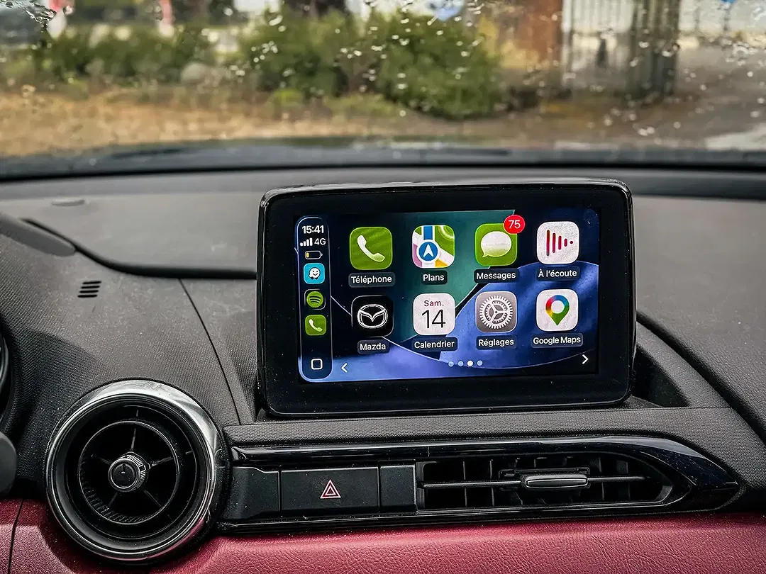 Mazda MX-5 1.5 SKYACTIV-G Takumi - Thumbnail 10