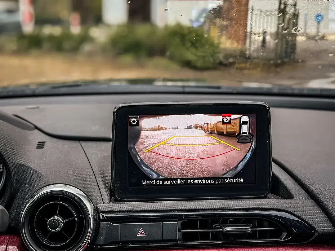 Mazda MX-5 1.5 SKYACTIV-G Takumi - Thumbnail 9