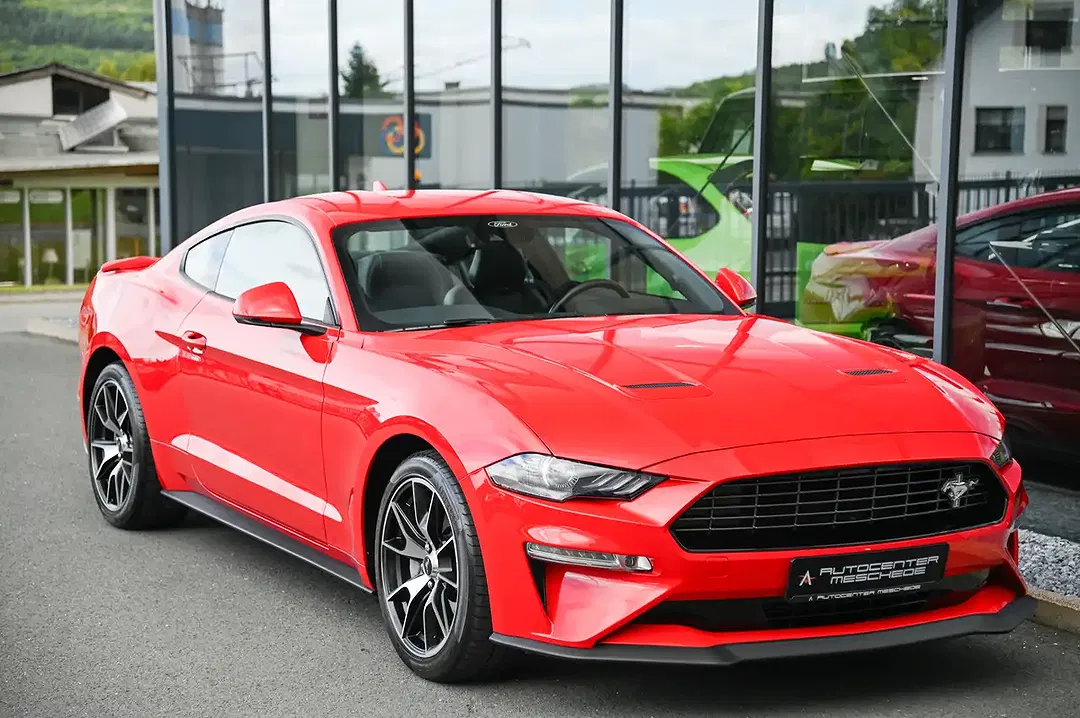Ford Mustang 2.3 EcoBoost - Thumbnail 4