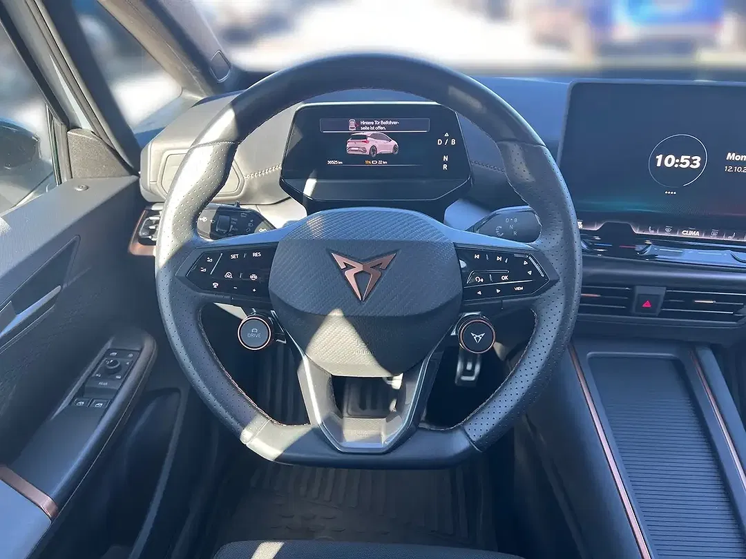 CUPRA Born - Thumbnail 11