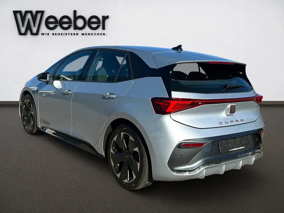 CUPRA Born - Thumbnail 13