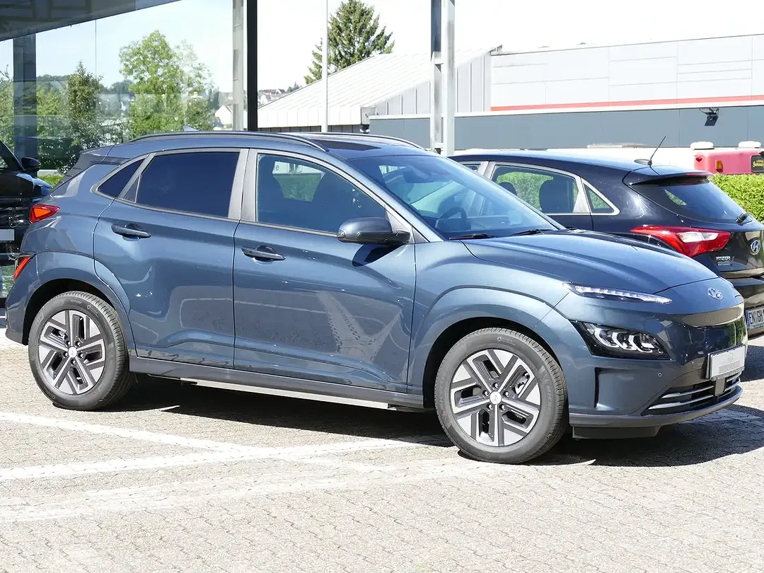 Hyundai KONA EV Prime - Thumbnail 3