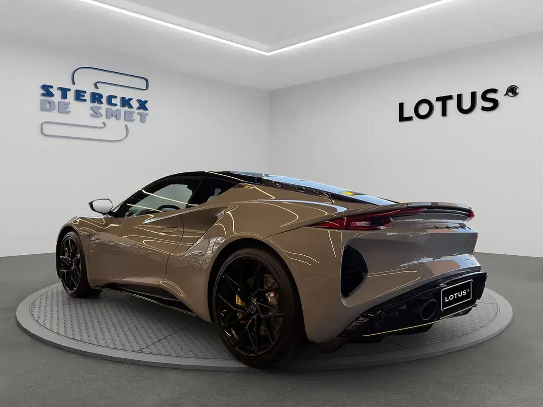 Lotus Emira V6 - Thumbnail 5