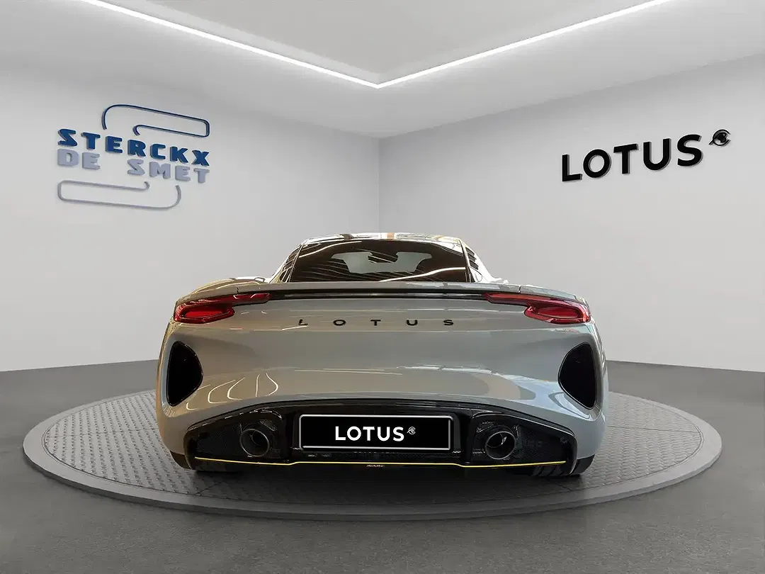 Lotus Emira V6 - Thumbnail 6