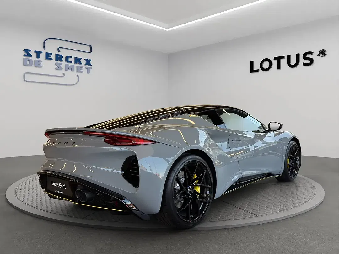 Lotus Emira V6 - Thumbnail 7