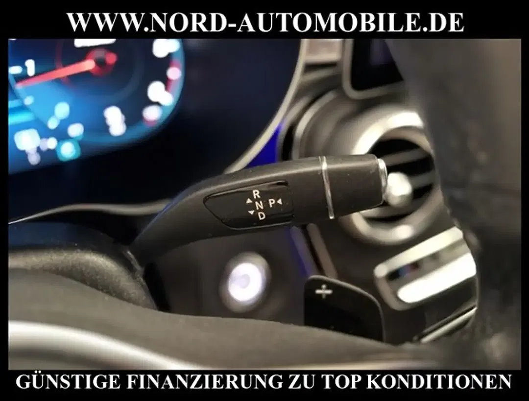 Mercedes-Benz GLC 220 4MATIC AMG Night - Thumbnail 19
