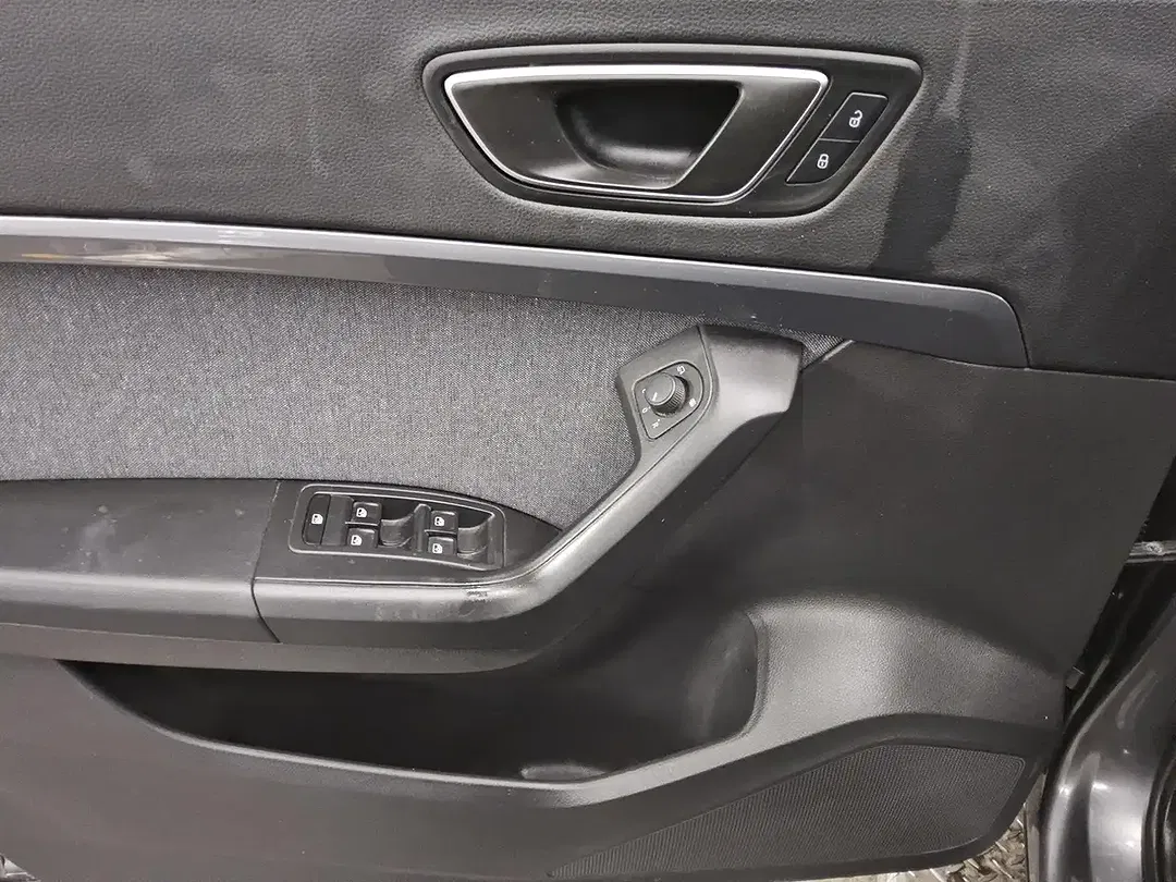 SEAT Ateca 1.0 TSI Style - Thumbnail 9