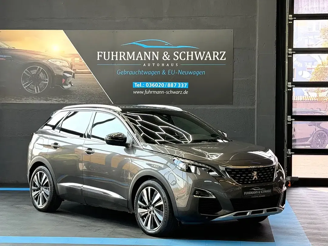 Peugeot 3008 Hybrid4 - foto 1