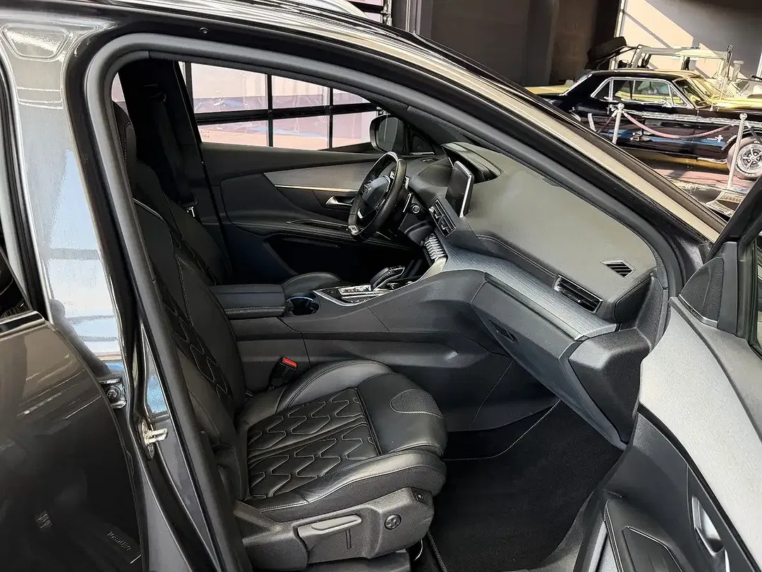 Peugeot 3008 Hybrid4 - foto 15