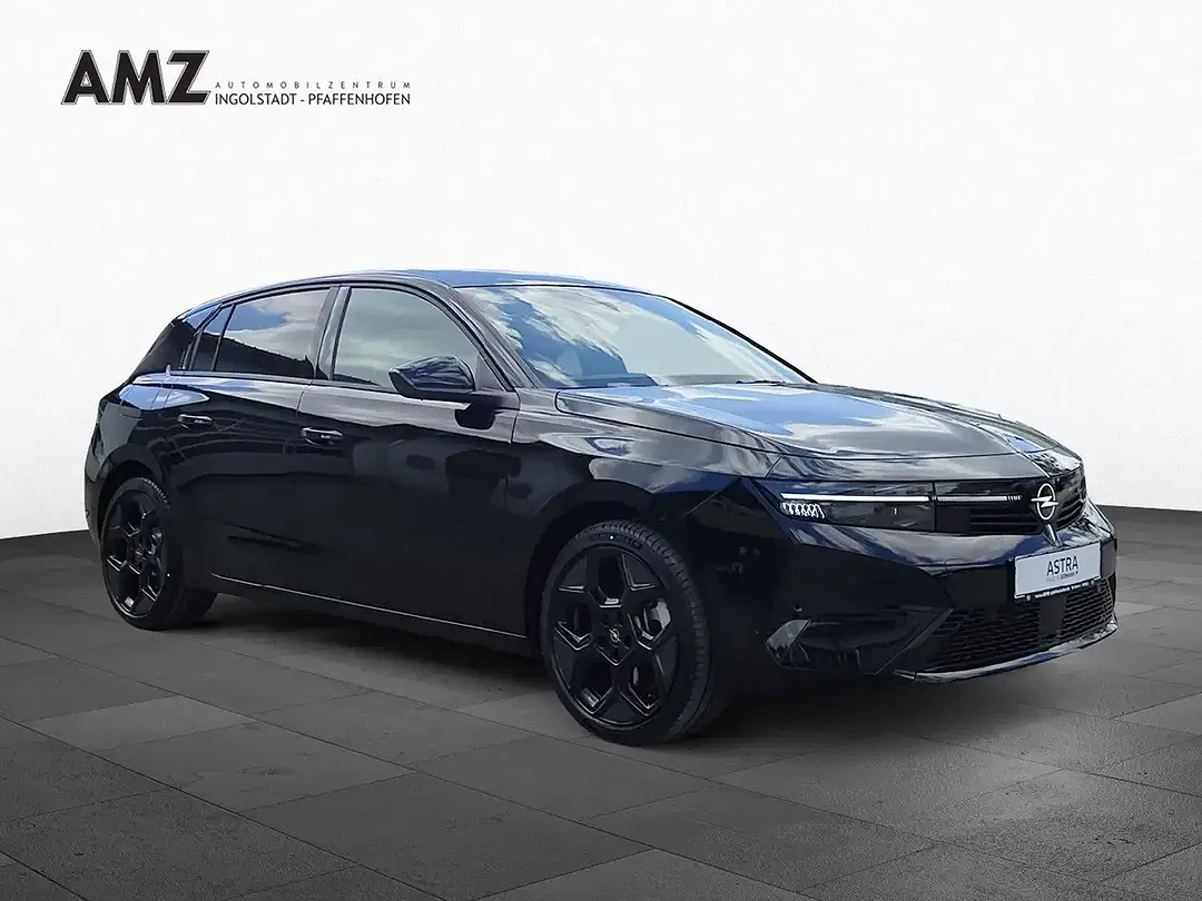 Opel Astra PHEV Ultimate - Thumbnail 2