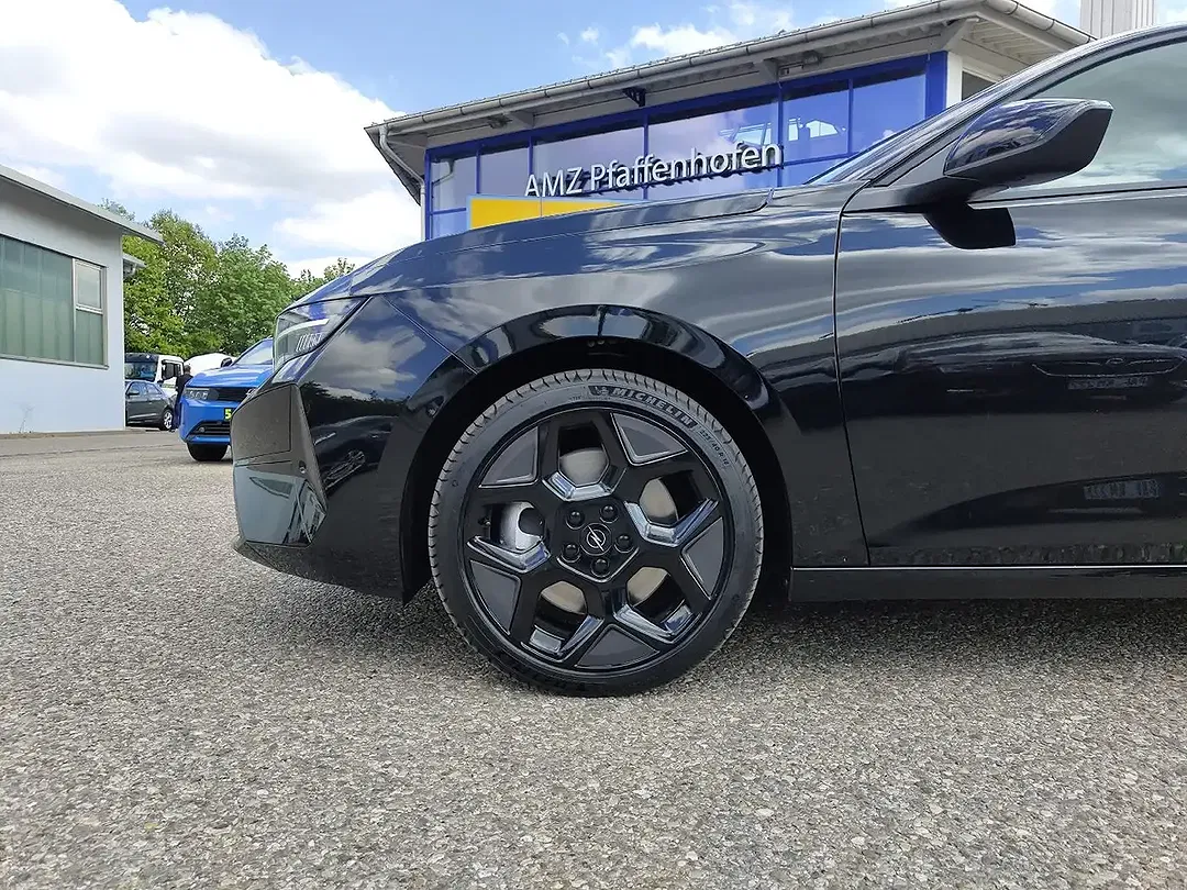 Opel Astra PHEV Ultimate - Thumbnail 6