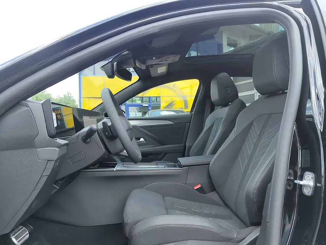 Opel Astra PHEV Ultimate - Thumbnail 7