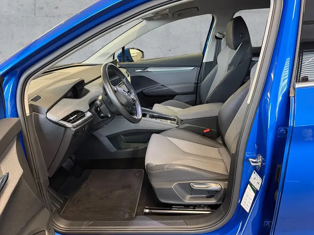 Skoda Enyaq 60 iV Loft - Thumbnail 11